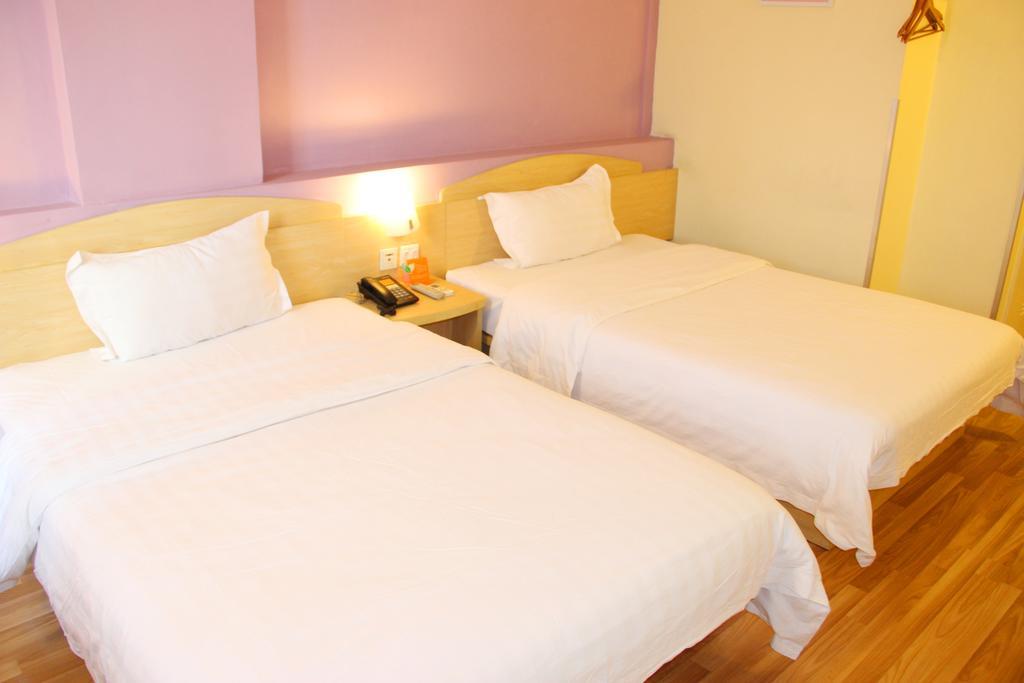 7days Dongsi Branch Hotel 2*