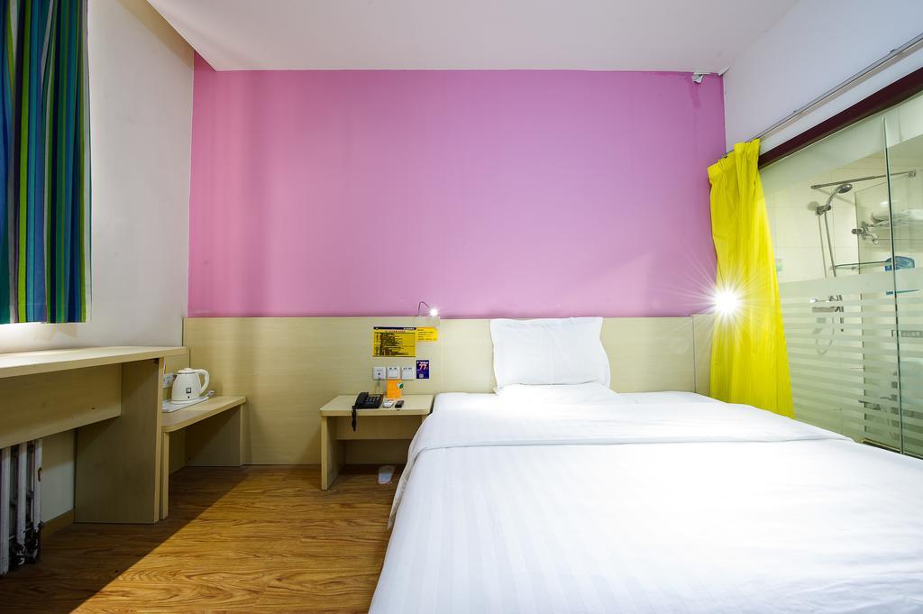 Hotel 7days Dongsi Branch 2*
